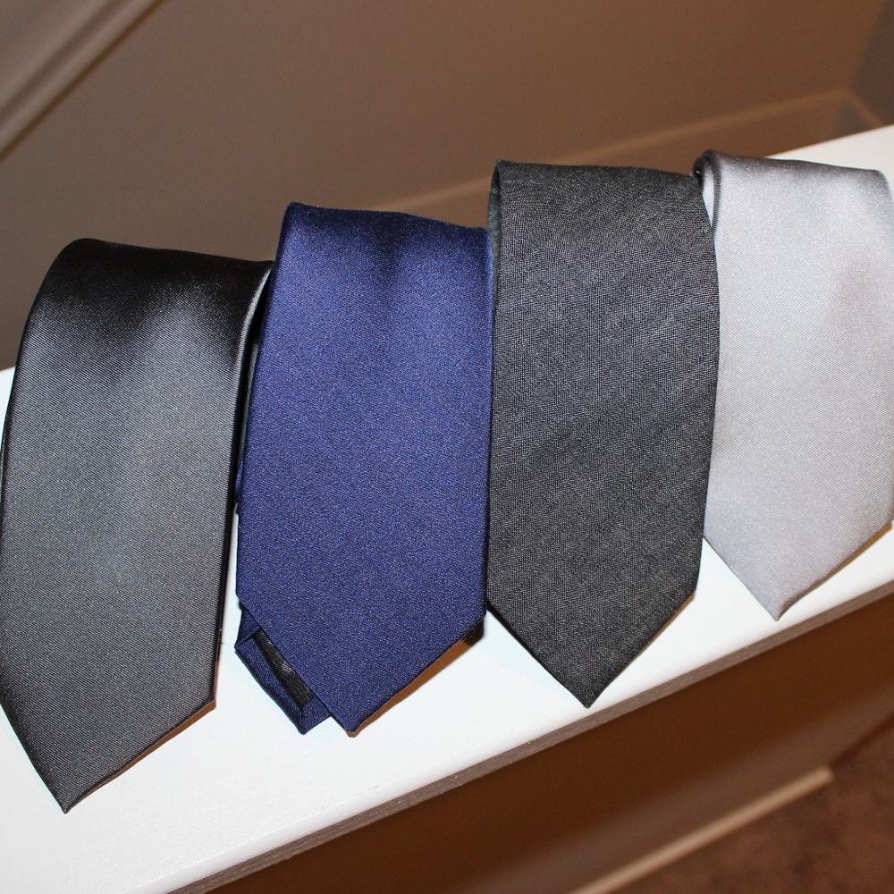 EUC Express Solid Tie Bundle (Set of 4)